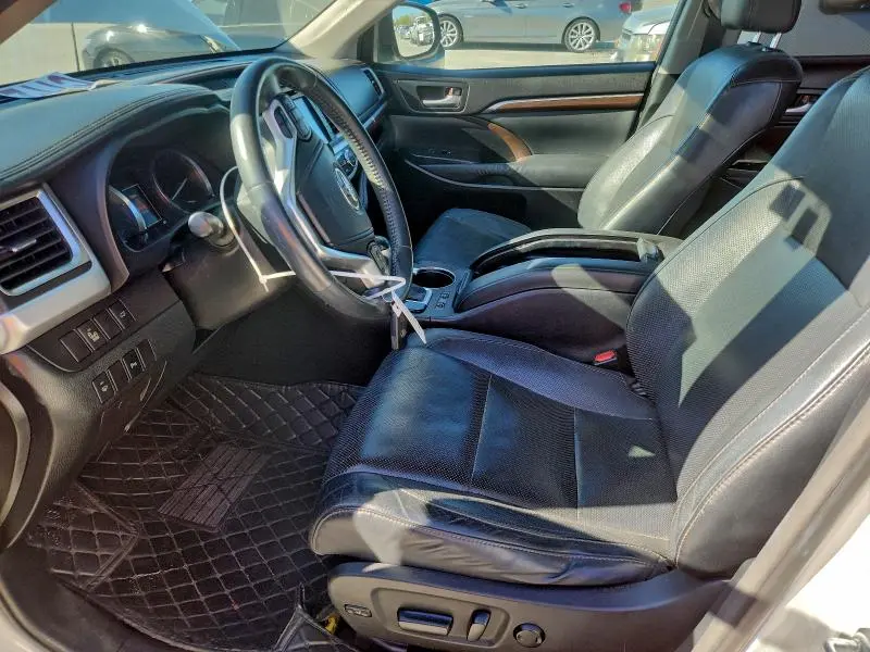 2014 TOYOTA HIGHLANDER LIMITED  