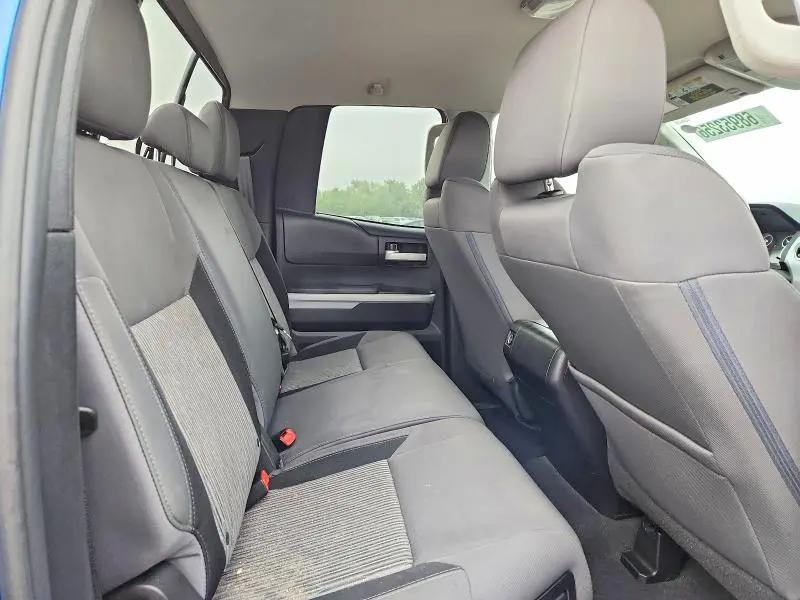 2016 TOYOTA TUNDRA SR5  
