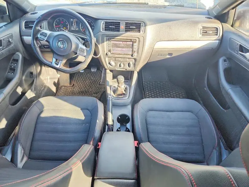 2012 VOLKSWAGEN JETTA GLI  