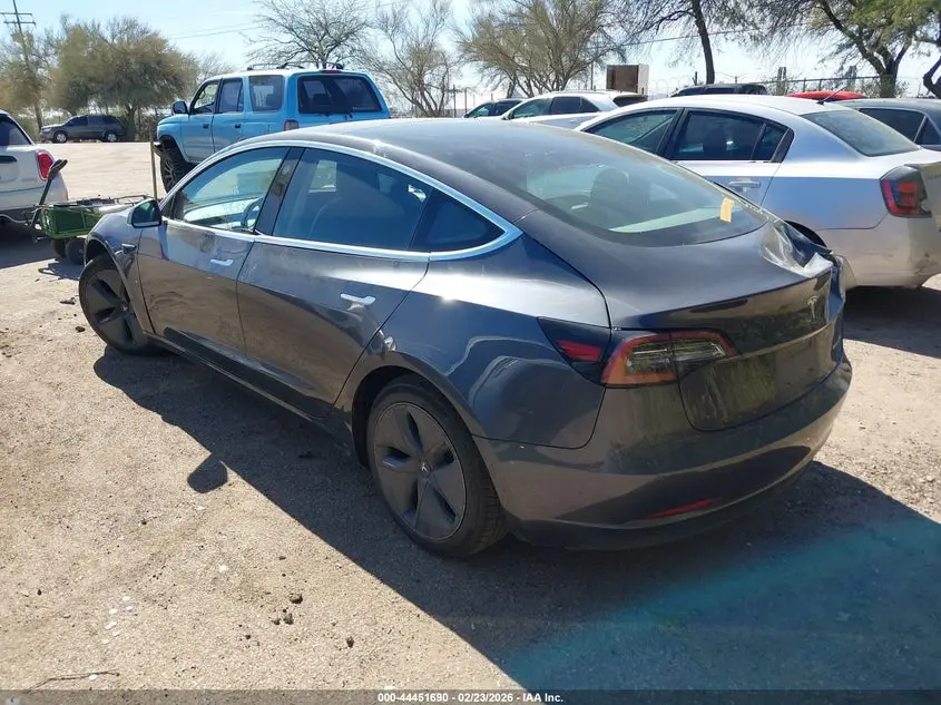 2018 TESLA MODEL 3 LONG RANGE/PERFORMANCE