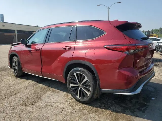 2022 TOYOTA HIGHLANDER XSE