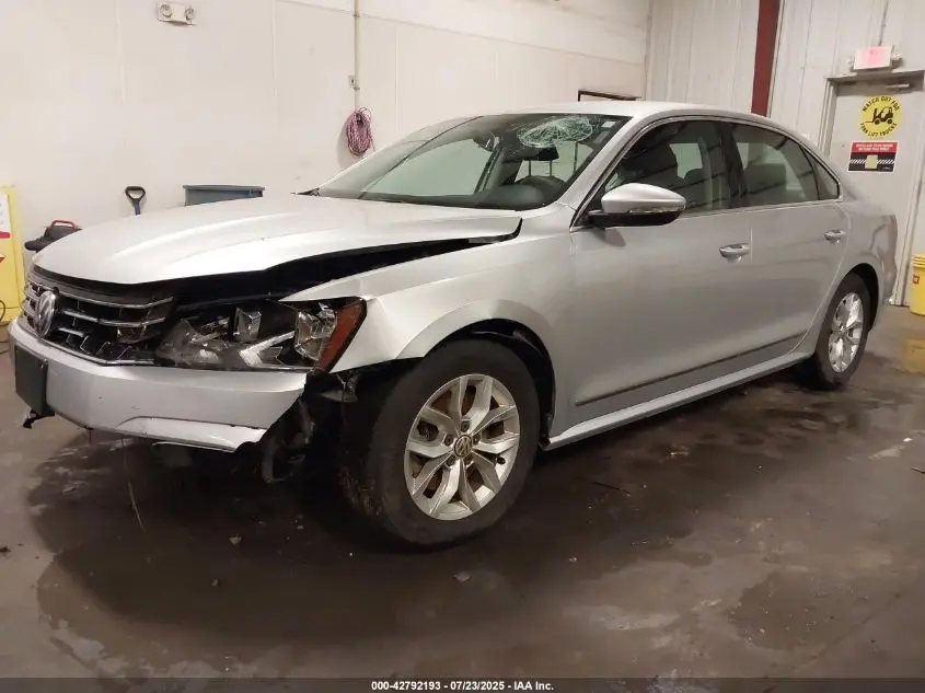 2017 VOLKSWAGEN PASSAT 1.8T S
