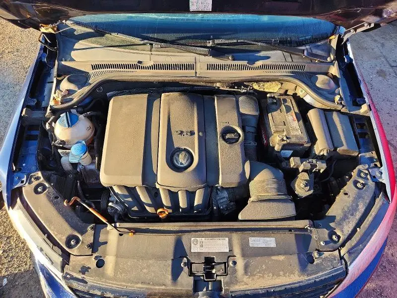2012 VOLKSWAGEN JETTA SE  