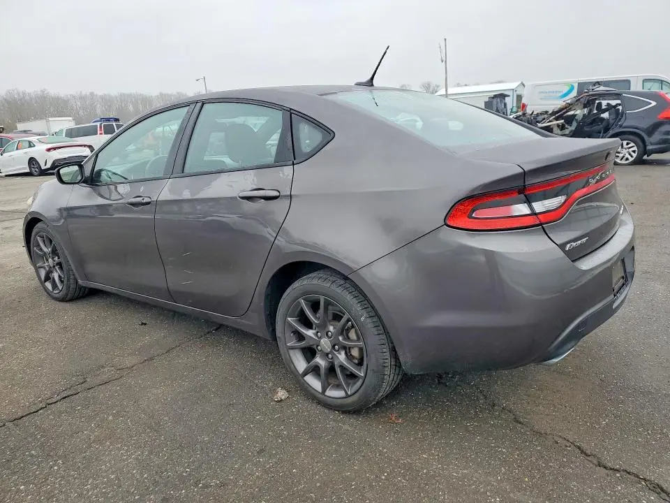 2015 DODGE DART SXT  