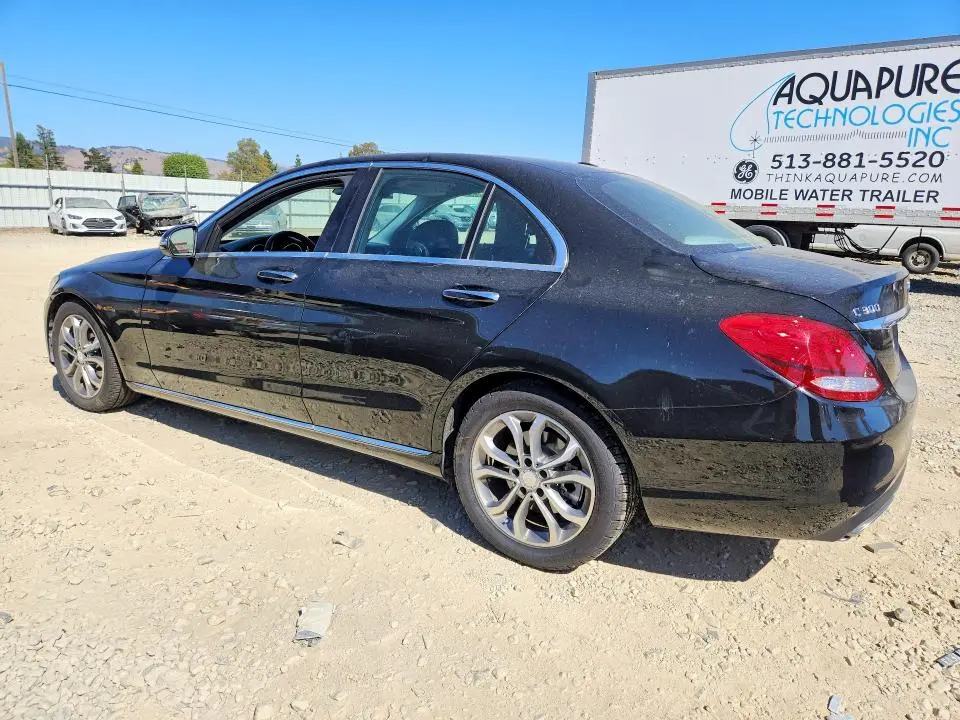 2016 MERCEDES-BENZ C 300  