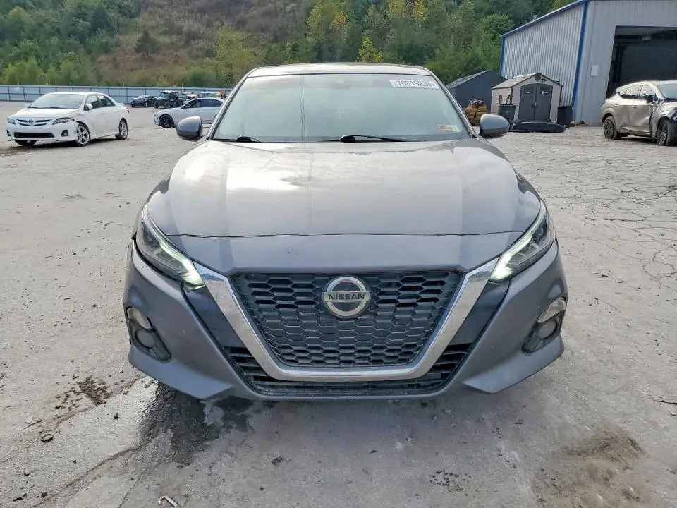 2019 NISSAN ALTIMA SL  