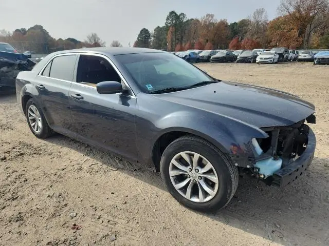 2016 CHRYSLER 300 LIMITED  