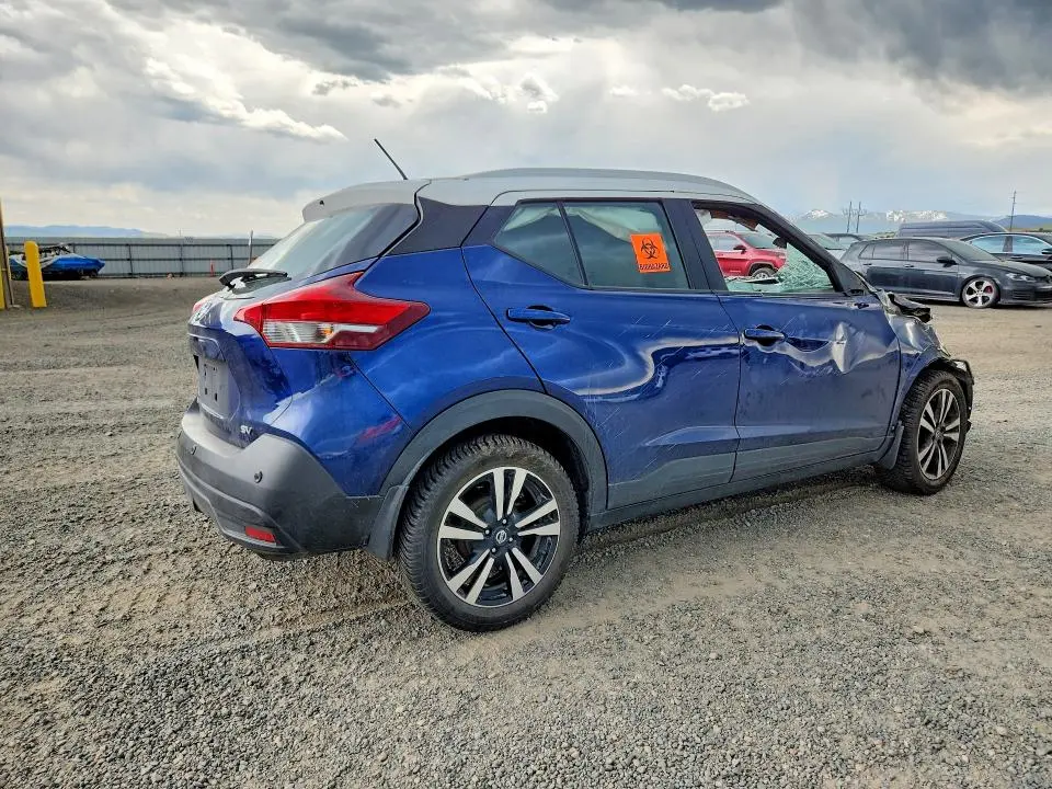 2020 NISSAN KICKS SV  
