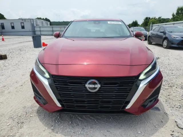 2023 NISSAN ALTIMA SV  