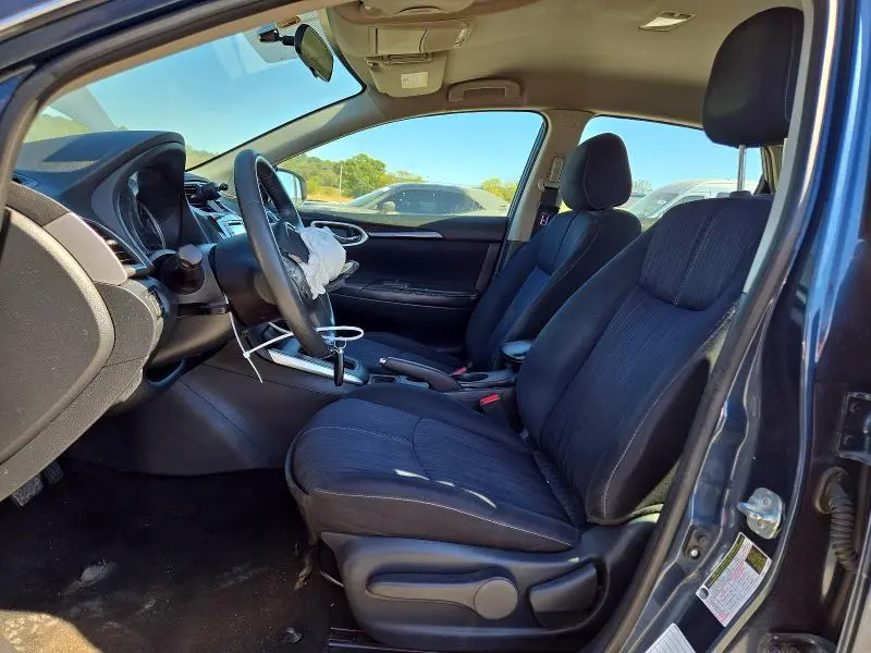 2016 NISSAN SENTRA SV  