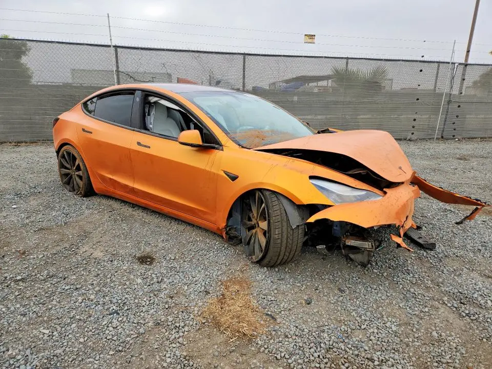 2018 TESLA MODEL 3   