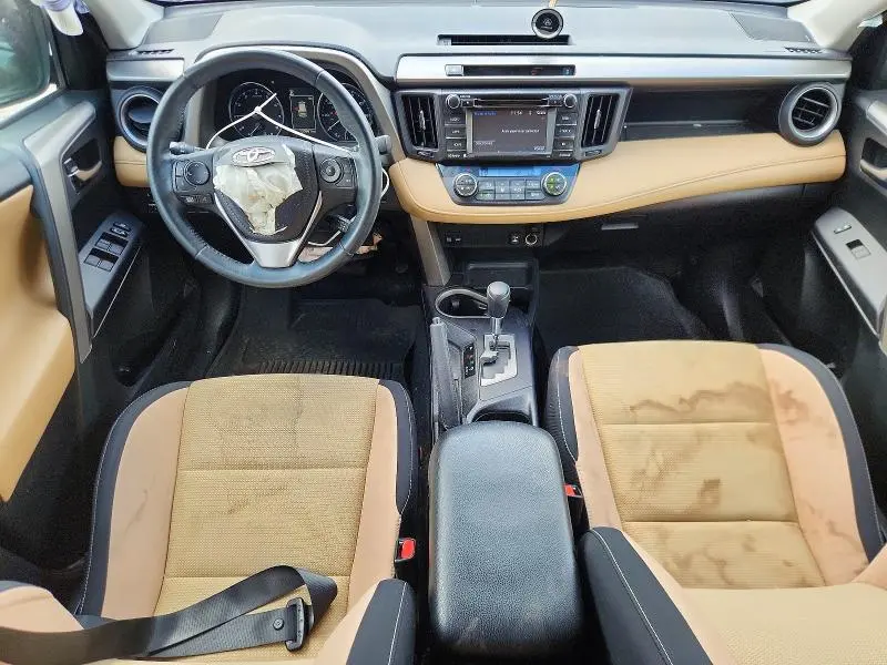 2016 TOYOTA RAV4 XLE  