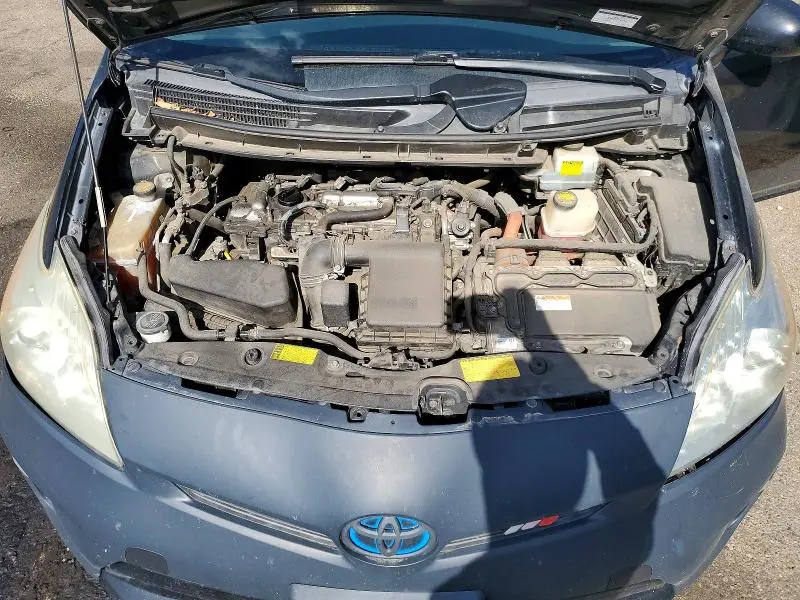 2014 TOYOTA PRIUS TWO  