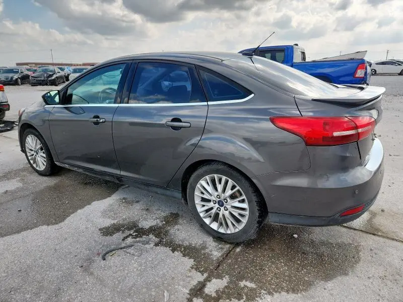 2015 FORD FOCUS TITANIUM  