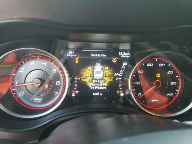 2021 DODGE CHARGER SXT  