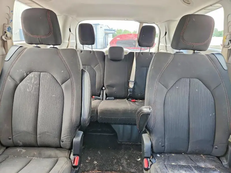 2017 CHRYSLER PACIFICA TOURING  