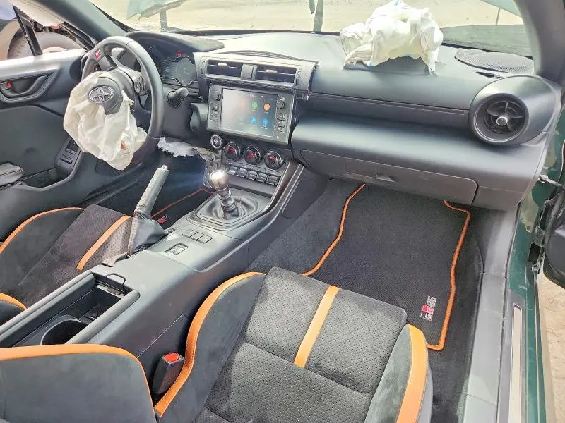 2025 TOYOTA GR 86 HAKONE  