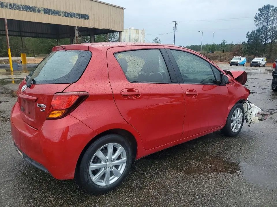 2017 TOYOTA YARIS 5-DOOR LE  