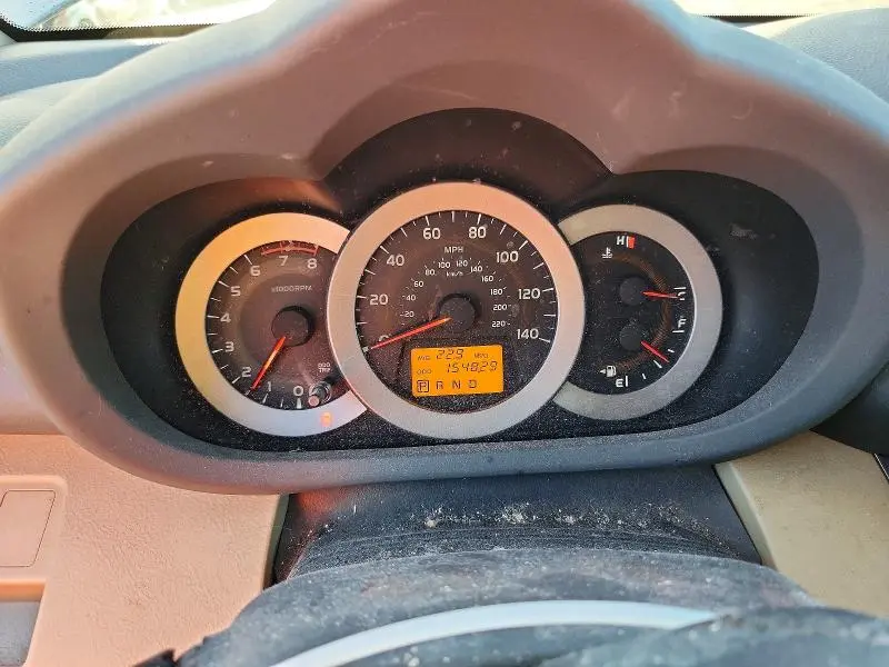 2010 TOYOTA RAV4 BASE  