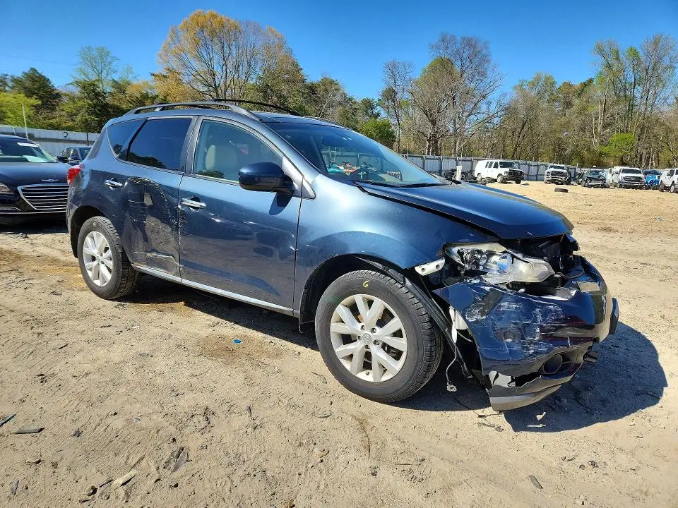 2013 NISSAN MURANO S  