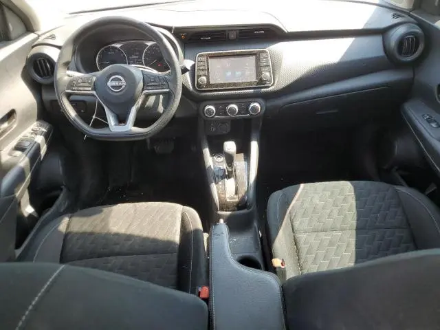2022 NISSAN KICKS S  