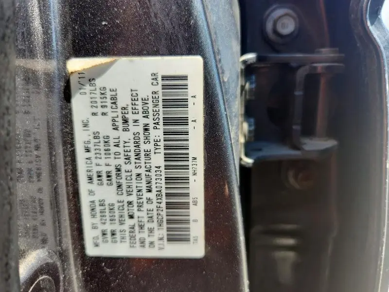 2011 HONDA ACCORD LXP  