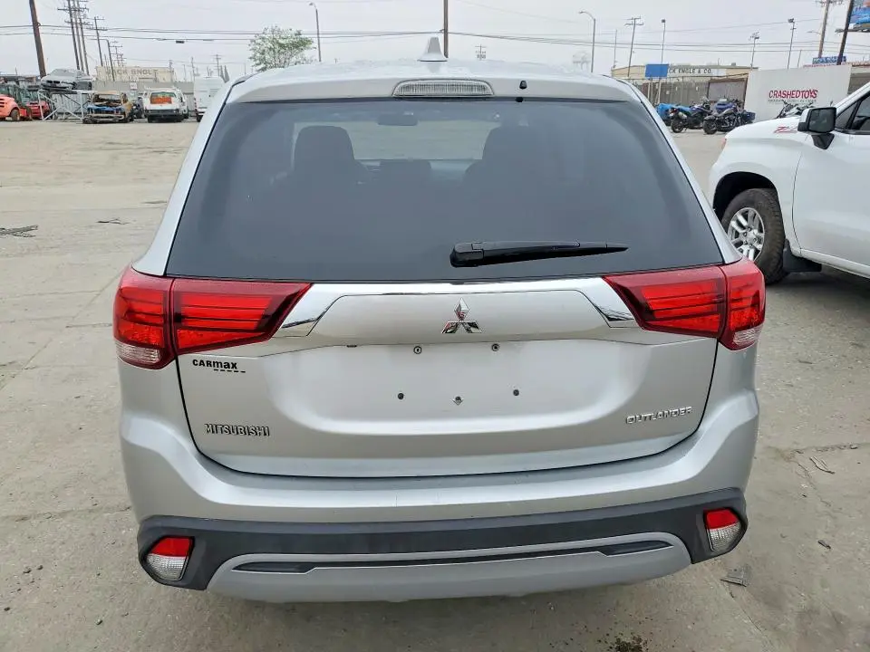 2019 MITSUBISHI OUTLANDER ES  