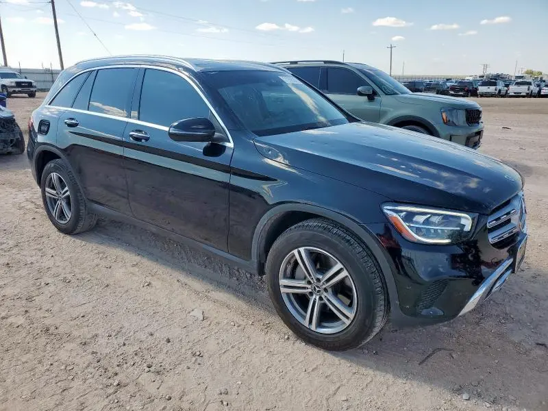 2022 MERCEDES-BENZ GLC 300  