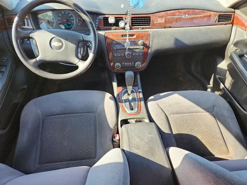 2011 CHEVROLET IMPALA LT  