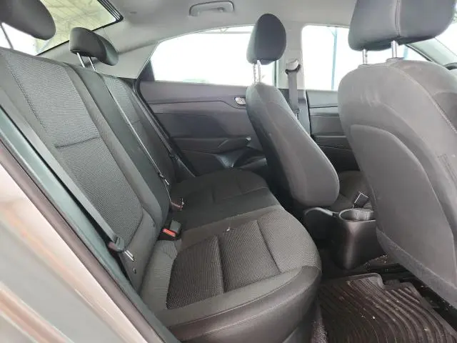 2021 HYUNDAI ACCENT SE  