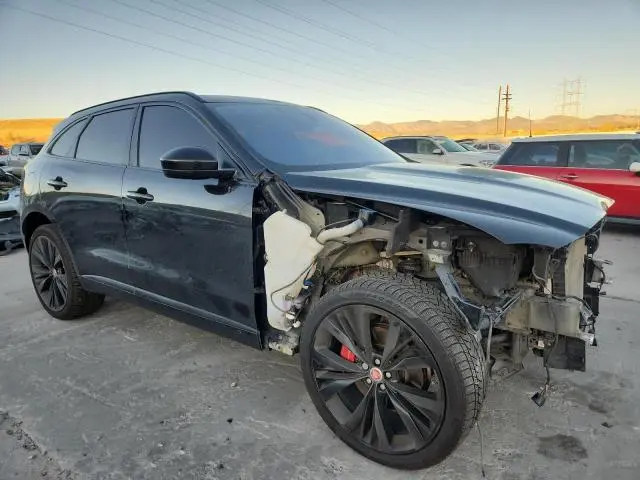 2018 JAGUAR F-PACE S  