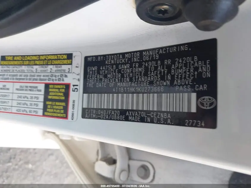 2019 TOYOTA CAMRY LE