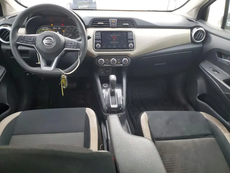 2020 NISSAN VERSA SV  