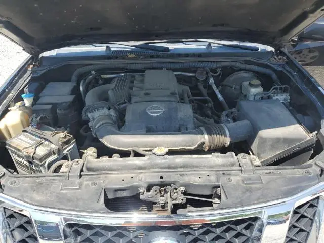 2010 NISSAN PATHFINDER S  