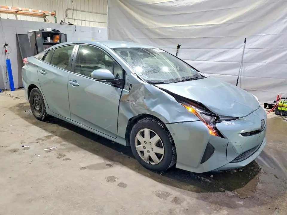 2018 TOYOTA PRIUS   