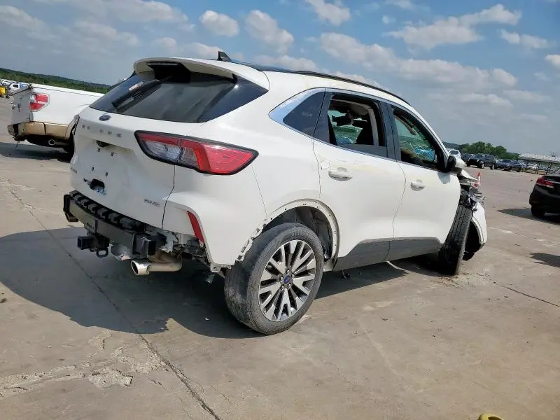 2022 FORD ESCAPE TITANIUM  