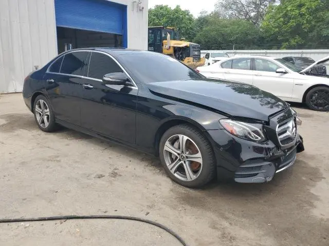 2017 MERCEDES-BENZ E 300  