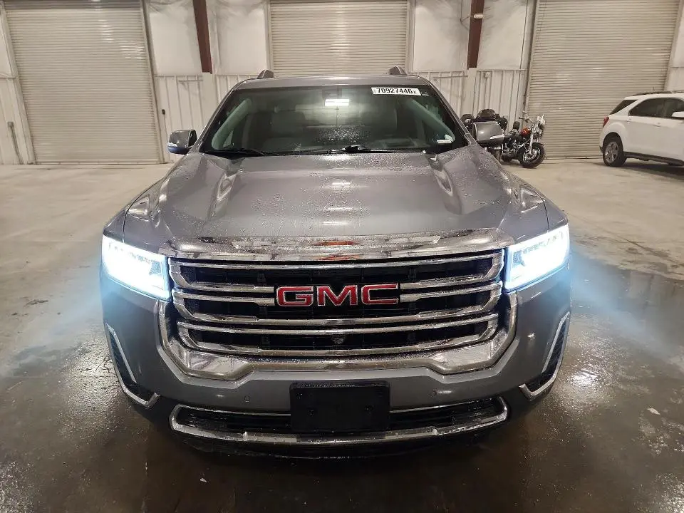 2020 GMC ACADIA SLT  