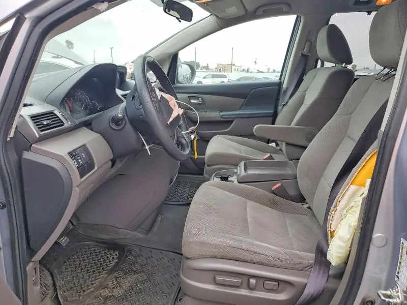 2016 HONDA ODYSSEY SE  