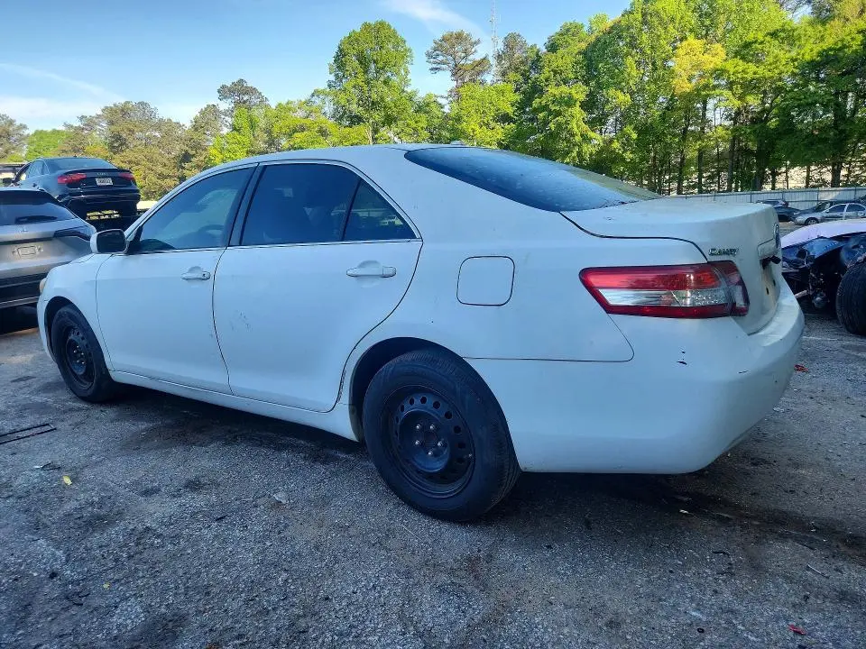 2010 TOYOTA CAMRY BASE  