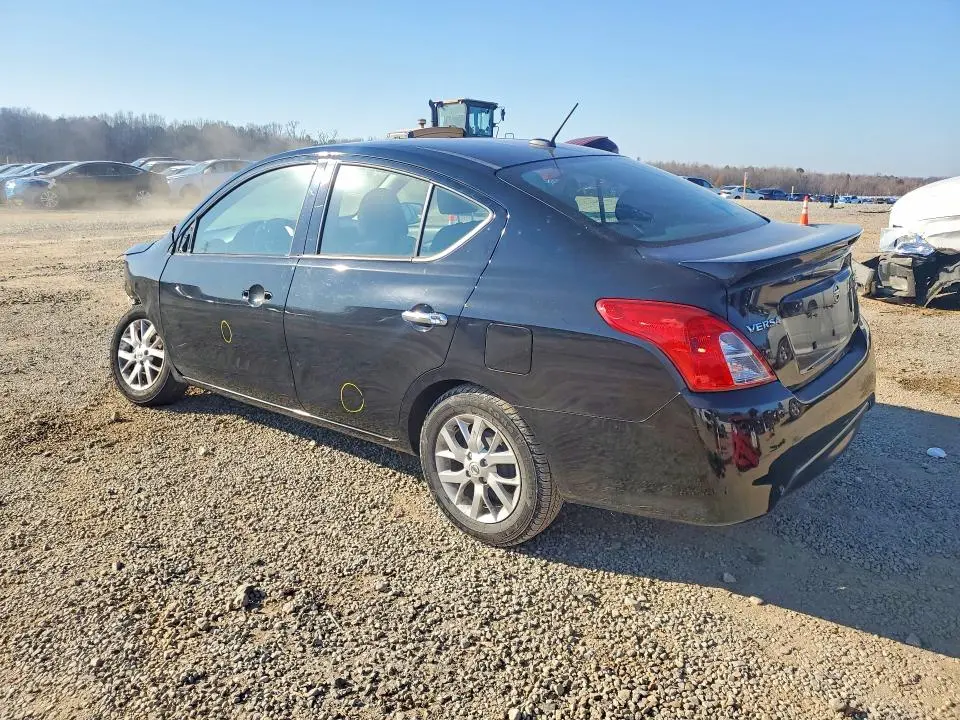 2018 NISSAN VERSA S  