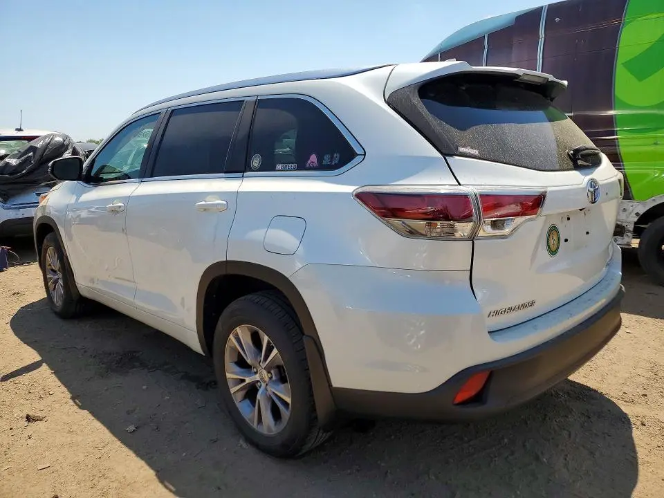 2015 TOYOTA HIGHLANDER XLE  