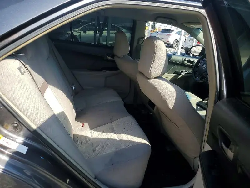 2014 TOYOTA CAMRY LE  