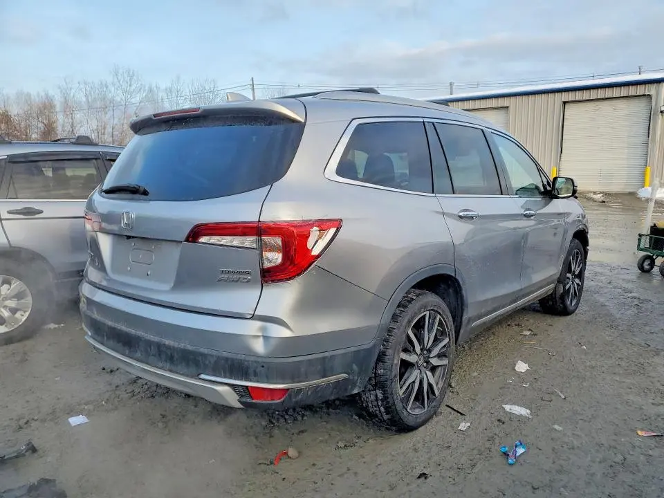 2019 HONDA PILOT TOURING  