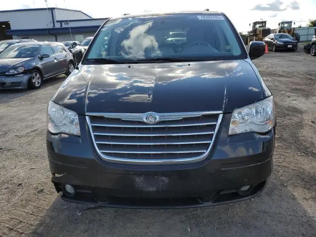 2010 CHRYSLER TOWN & COUNTRY TOURING  