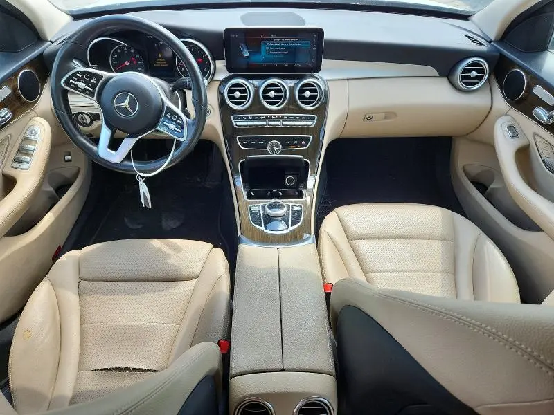 2019 MERCEDES-BENZ C 300  