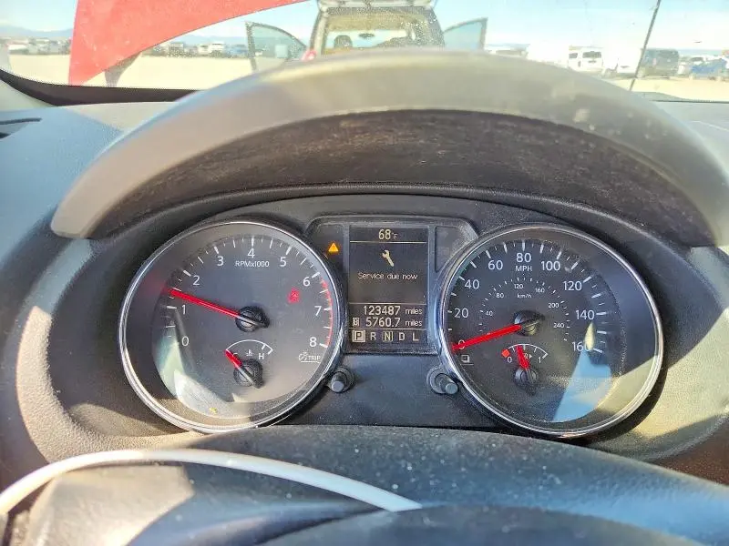 2013 NISSAN ROGUE S  