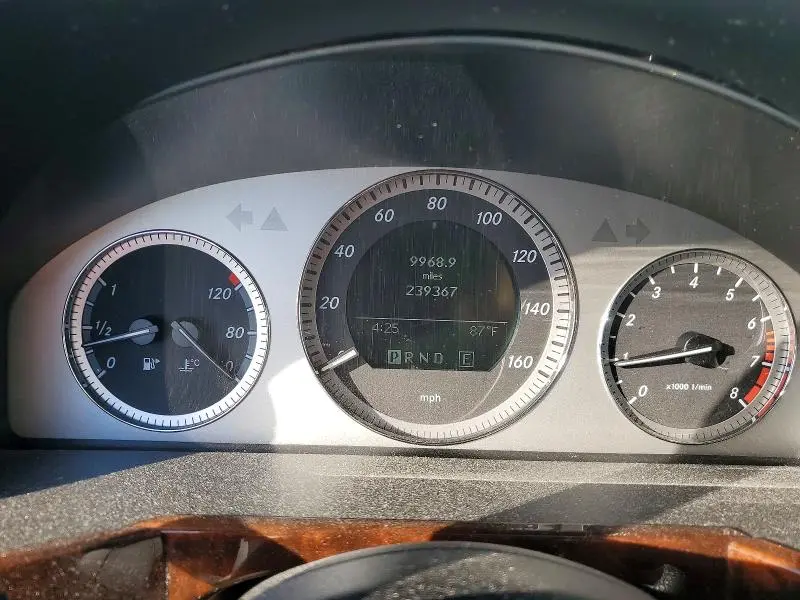 2011 MERCEDES-BENZ GLK 350  