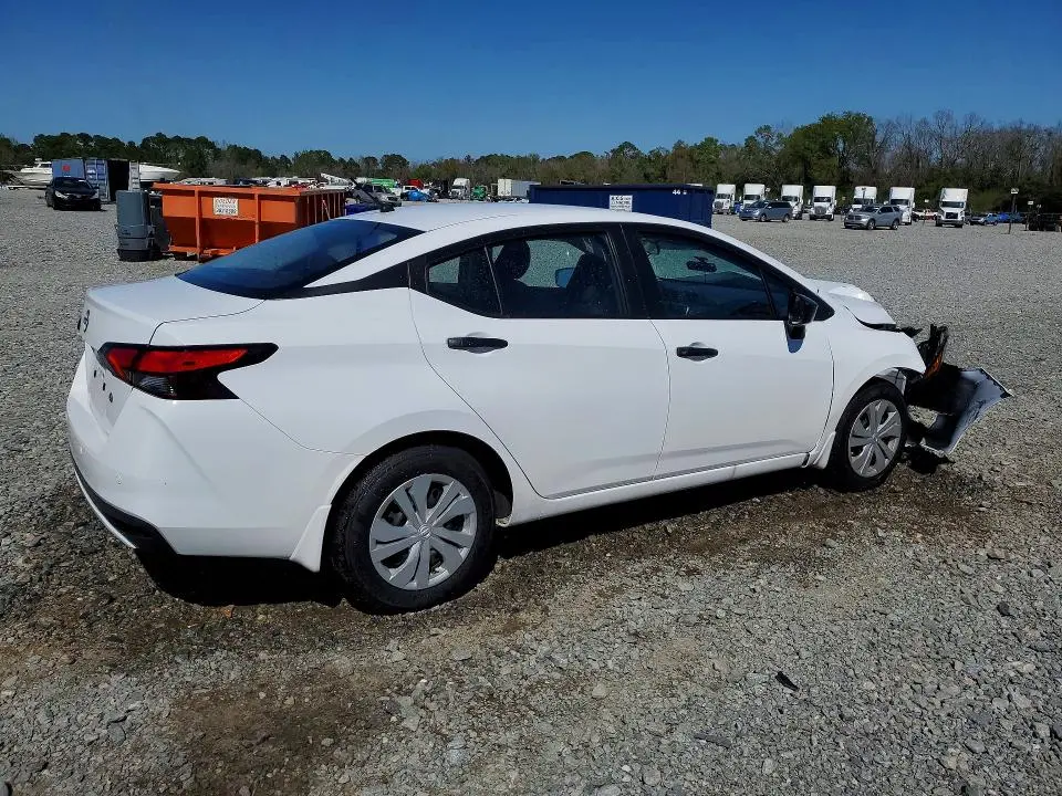 2025 NISSAN VERSA S  