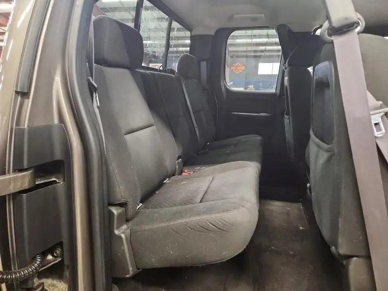 2011 CHEVROLET SILVERADO K1500 LT  